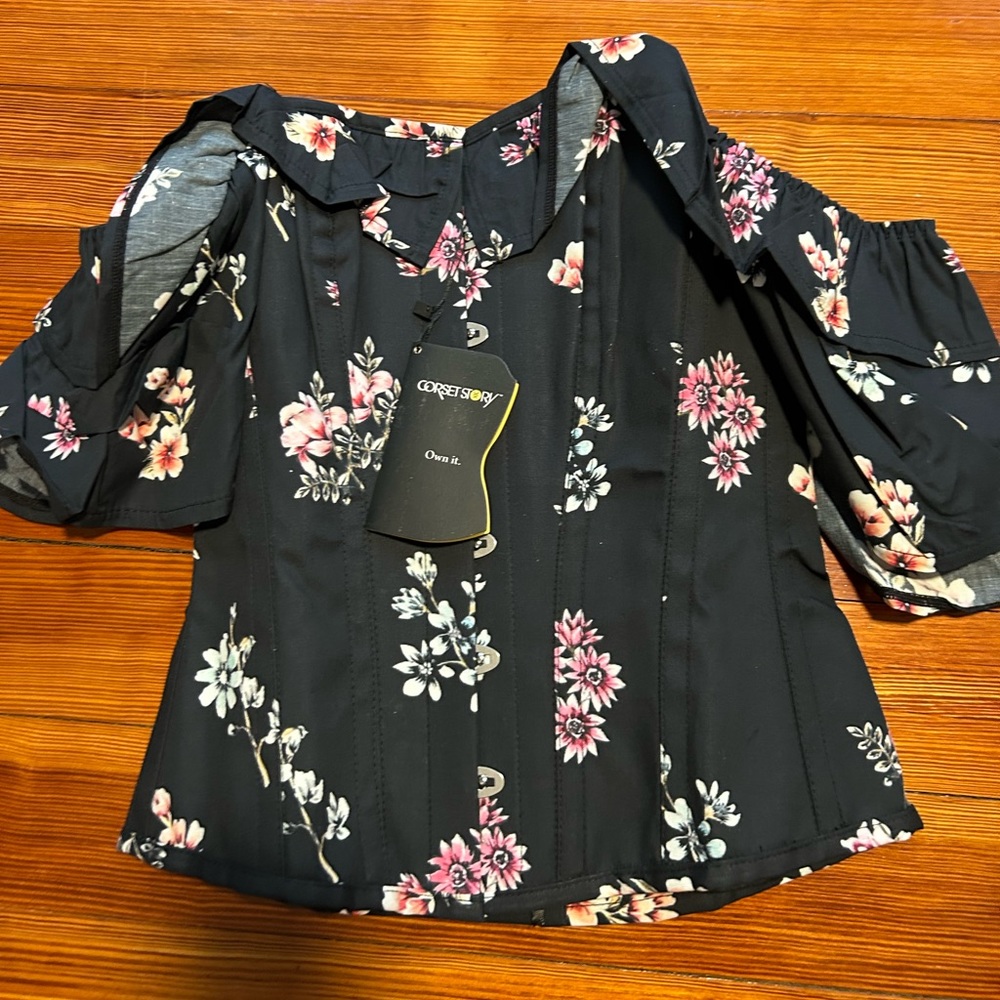 CoreySoxy Black Floral Cold-Shoulder Women's Top